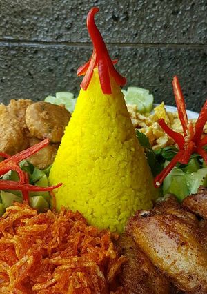 Foto resep Nasi Kuning Praktis