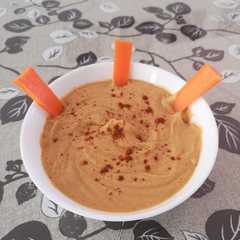 Una foto de Hummus de garbanzos