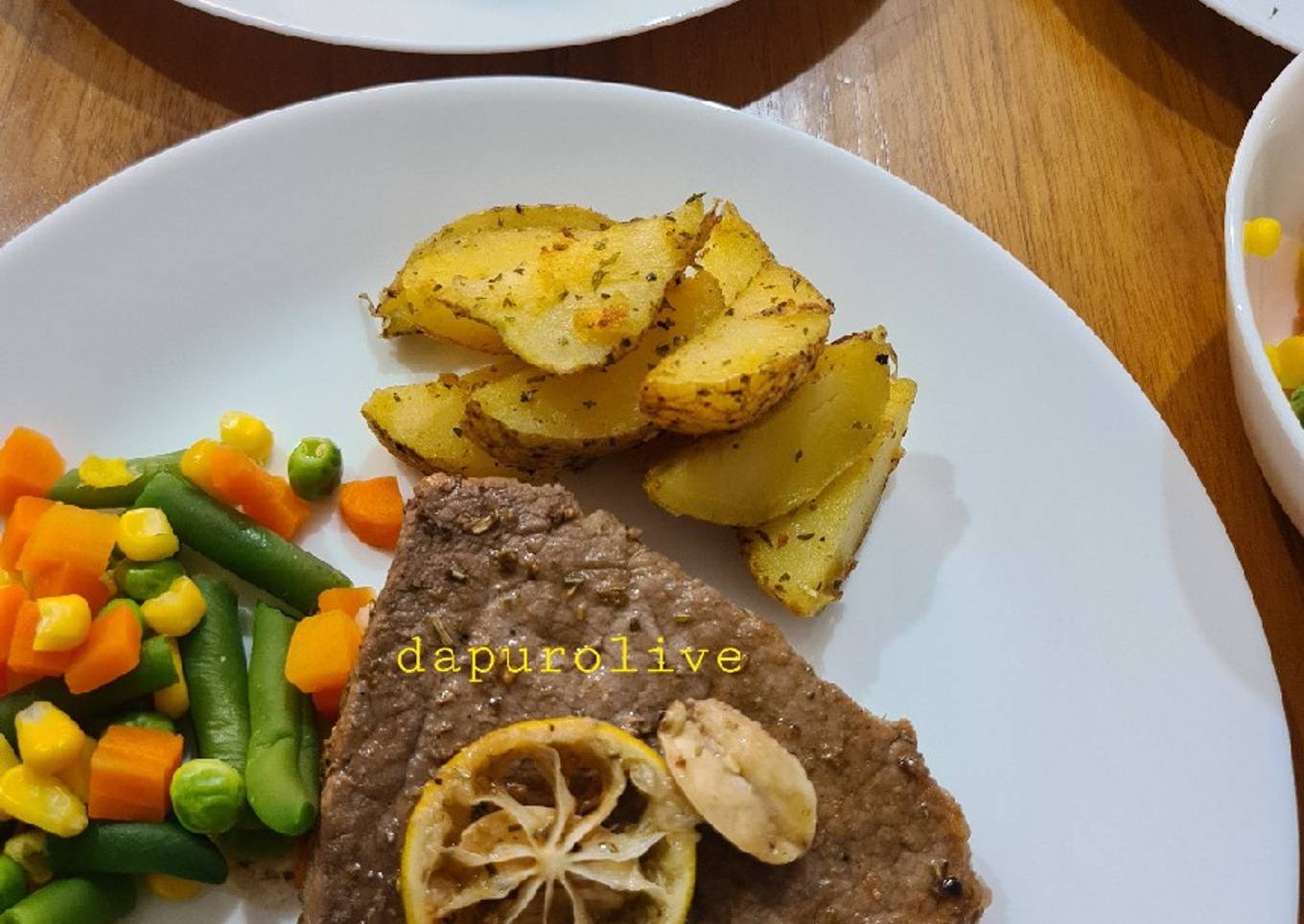 Steak Simple / Garlic Lemon Steak