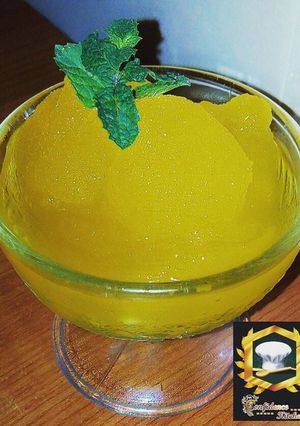 A picture of Orange slushy.
