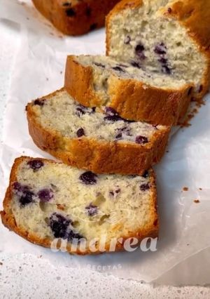 Una foto de Budín de arándanos 🫐