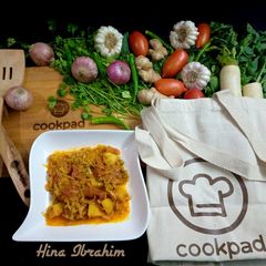 Cabbage Carrots peas & potato vegetable A picture of Cabbage Carrots peas & potato vegetable.