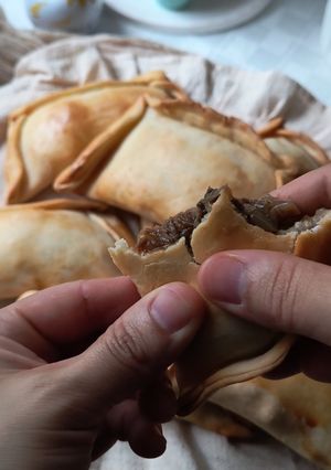 Una foto de Empanadas de pino jugosas sin gluten