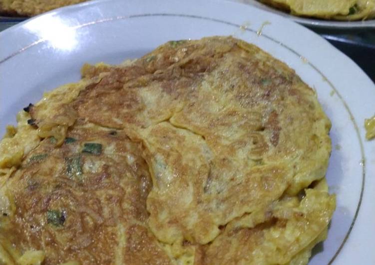 Martabak telur indomie