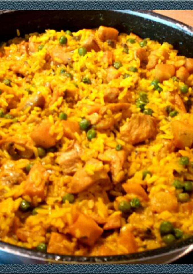 Una foto de Arroz estilo paella