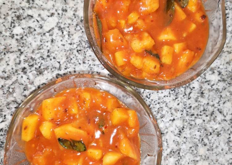 Sweet and Spicy Pineapple Pickle