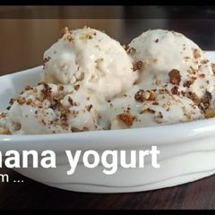 A picture of Banana yoghurt ice cream.