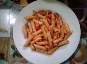 Una foto de Plumas (penne riggate)