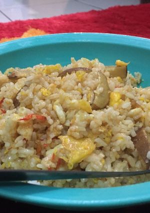 Foto resep Nasi goreng putih+jengkol😋