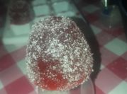 Una foto de caramelos frutas