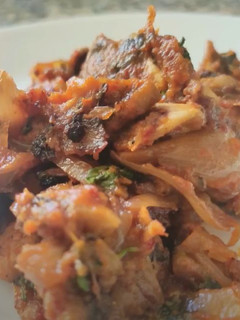 சில்லி கார்லிக் காளான் (Chilli garlic kaalaan recipe in tamil) செய்முறை முக்கிய புகைப்படம்