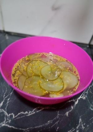 Una foto de Pickles de pepino agridulces 🥒🍬