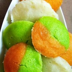 A picture of Tricolor idli.