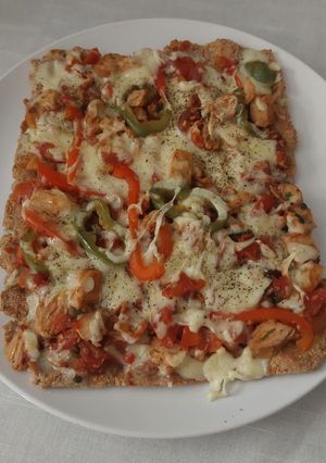 Una foto de Pizza de harina integral y de harina de coco