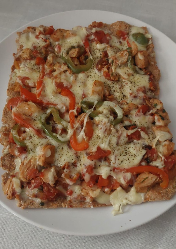 Una foto de Pizza de harina integral y de harina de coco