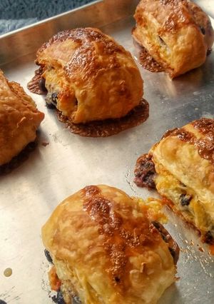 A picture of Choco and Cheese Puffs.