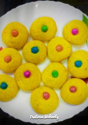 A picture of Eggless Gems Cookies.