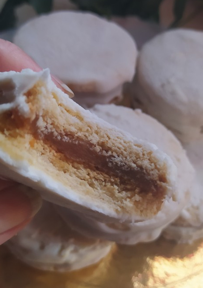 Una foto de Alfajores Havanna Blancos