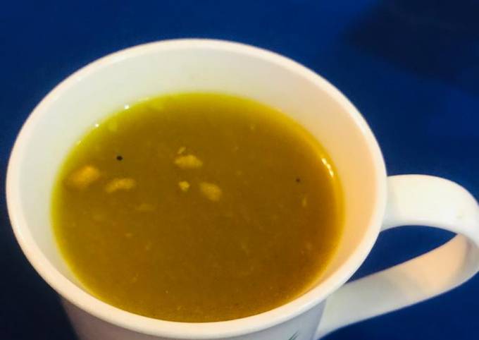 How to Make Quick Chicken Broth
