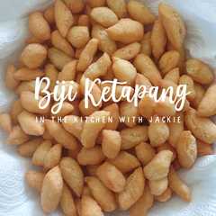 รูปของ Biji Ketapang