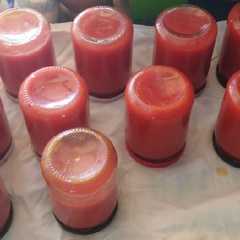 Una foto de Salsa de tomate 100% casera, conserva