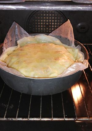 Une photo de Pastilla poulet, pommes, miel