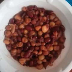 A picture of Boiled Githeri.