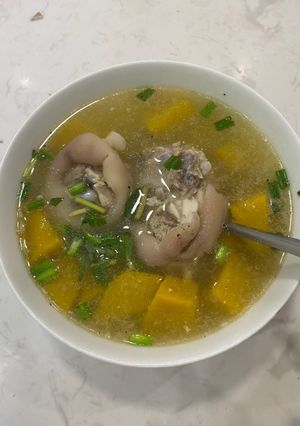 Hình của món Canh bí đỏ.