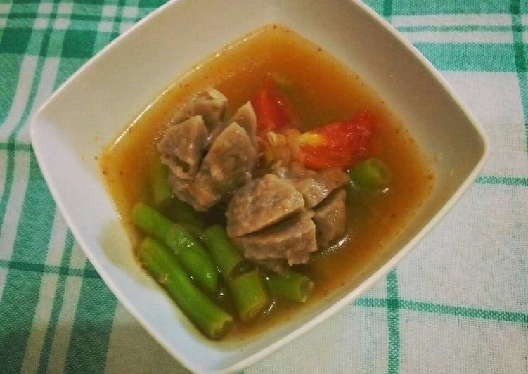 Tomyam buncis bakso (super kilat)