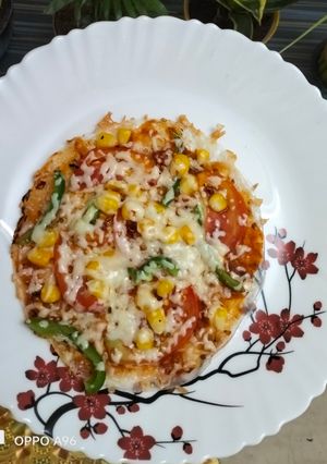 राइस पेपर वेजिटेबल पिज़्ज़ा रेसिपी मुख्य फोटो