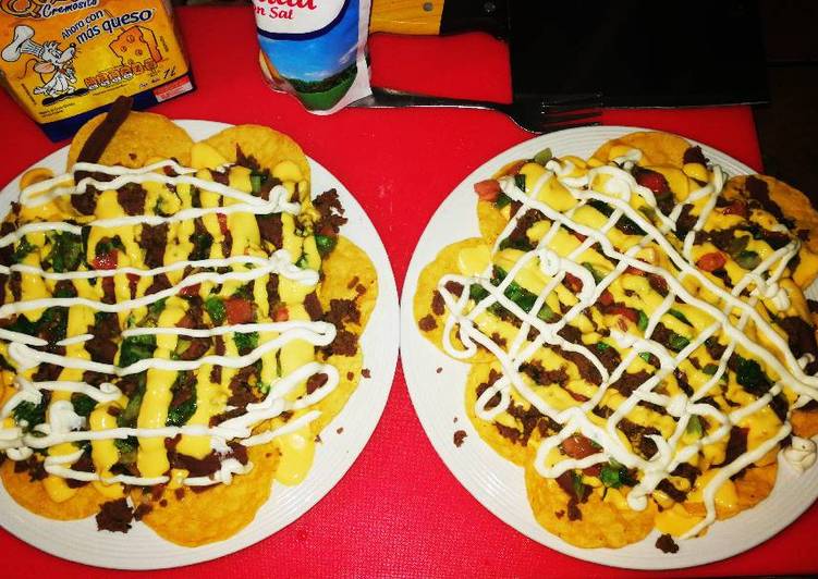 Nachos de res Danny