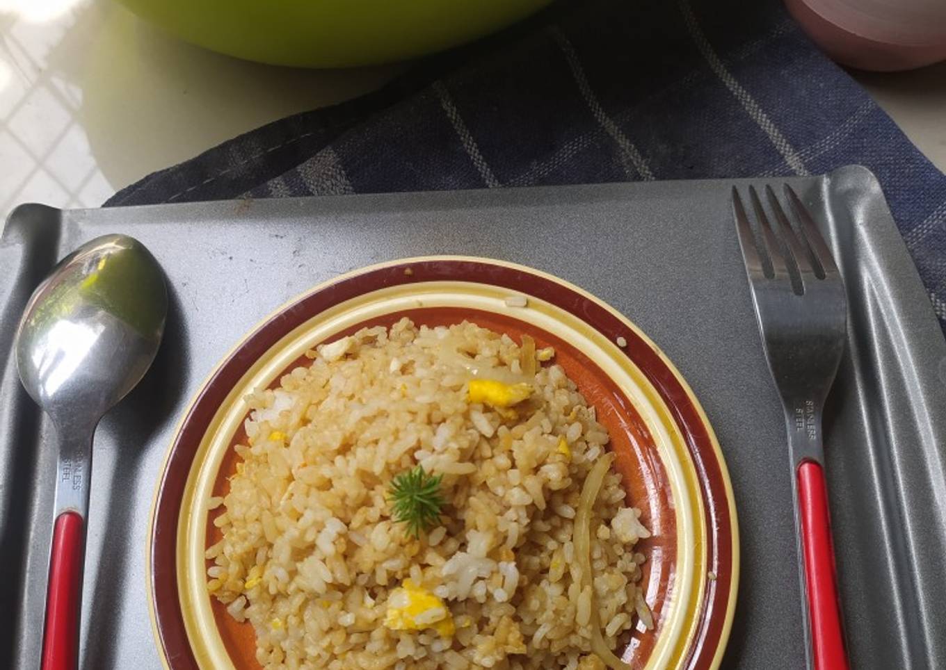 Nasi goreng si hemat