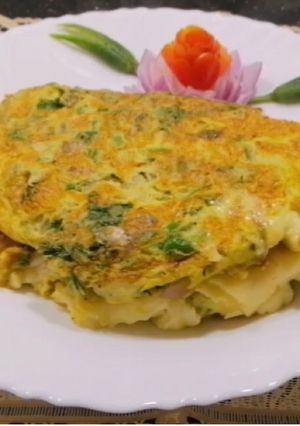 A picture of Chicken 🐓 Tikka Cheese 🧀 Omelette 🍳Recipe 😋.