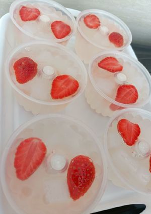 Foto resep Nutrijel Lychee Strawberry
