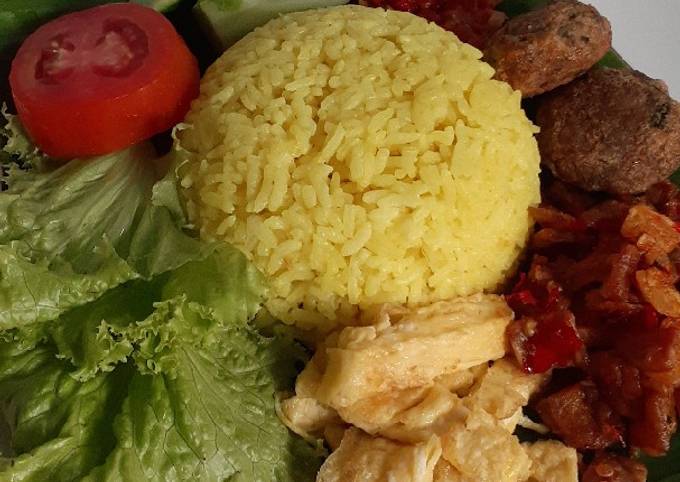 Nasi Kuning