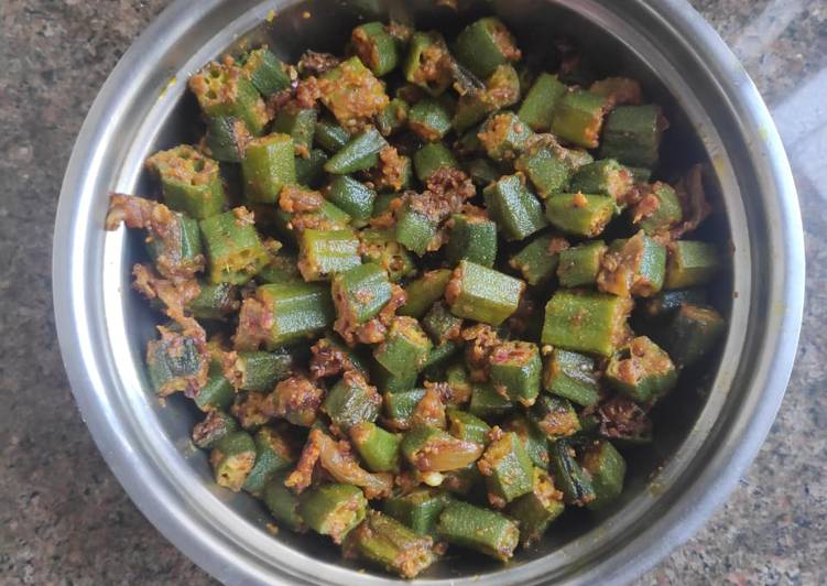 Step-by-Step Guide to Prepare Speedy Bhindi do pyaza