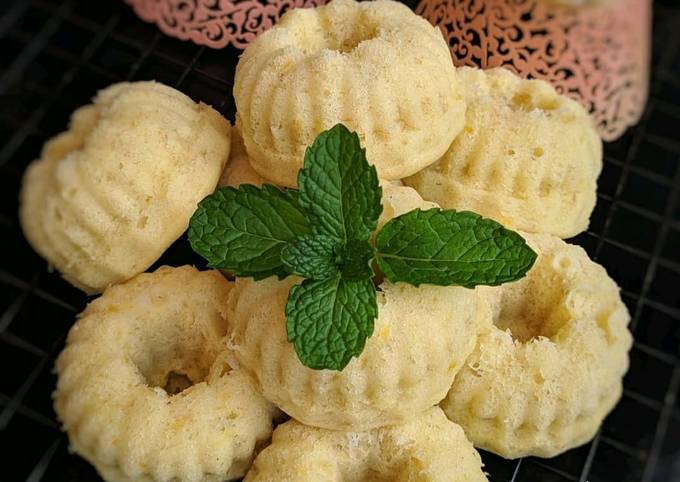 Resep Bolu  pisang  kukus mini  oleh Wawa Wiati Cookpad