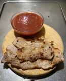Milanesa de puerco 🐷 en salsa roja