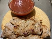 Una foto de salsa para milanesas