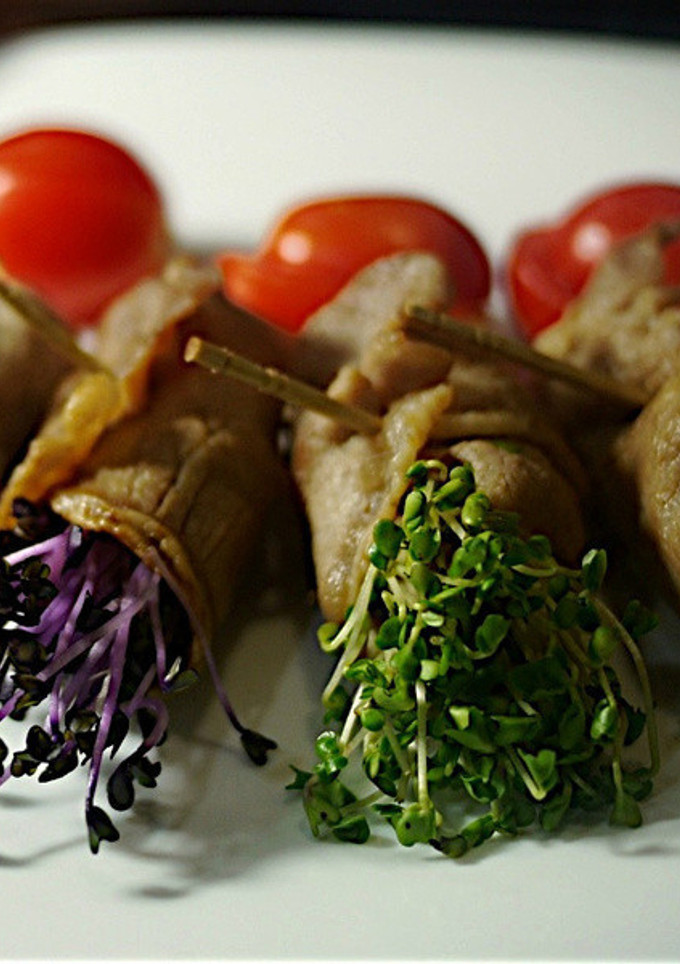 [綠藤芽食譜] 芽菜燒肉捲 的食譜成品照片