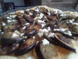 Pizza de berenjenas con melao de panela a la sartén!!!🤔🍆🧀🍕🍯🍆🧀🍕