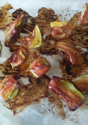 Cukkini-bacon virág recept fotója