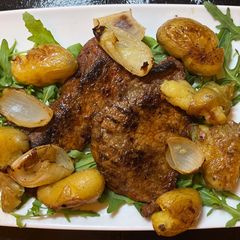 Peppered Steak with Batatas à Murro A picture of Peppered Steak with Batatas à Murro.