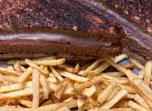 Una foto de Sándwich Monte Cristo