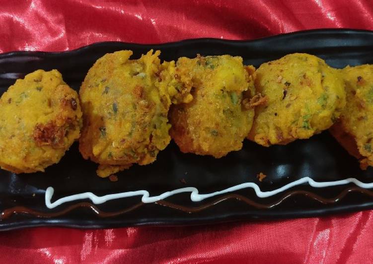 Steps to Prepare Favorite Aalu chop