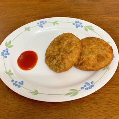 A picture of Matar kachori.
