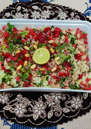 A picture of Quinoa salad 🥗.