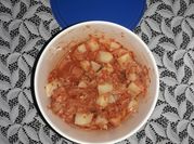 Una foto de papas con atún