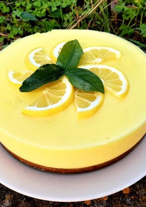 Una foto de Tarta fría sabor limón 🍋