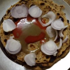 Aloo ka parantha A picture of Aloo ka parantha.